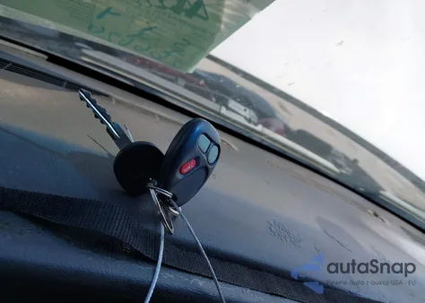 2005 Chevrolet Silverado 2500Hd Lt z USA, uszkodzony, nr VIN 1GCHK23235F803038